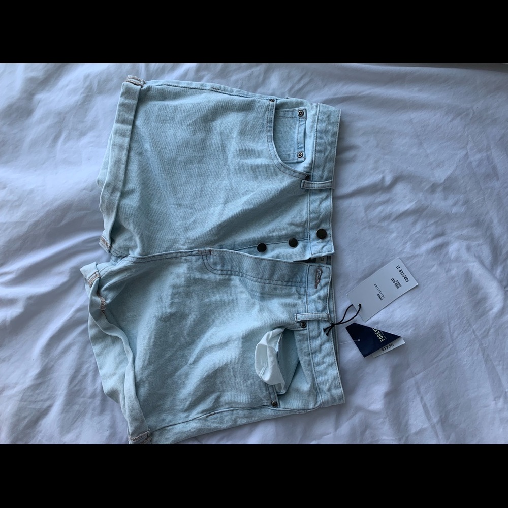 Forever 21 shorts. BRAND NEW - Picture 1 of 2